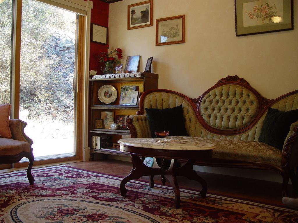 Blue Mountain Bed And Breakfast Lolo Екстериор снимка
